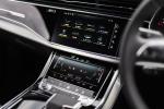 Audi Q7 55 TFSI e Quattro S-Line 2020 года (UK)